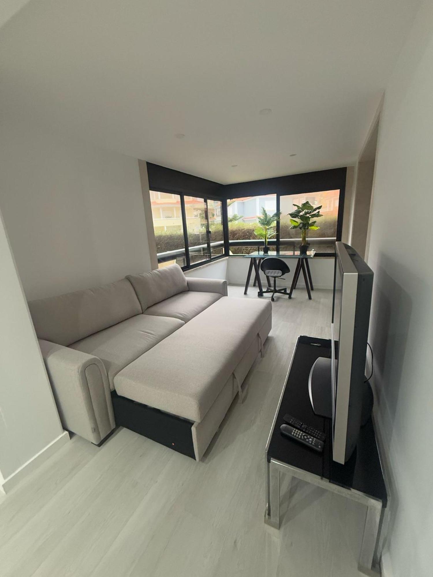 Apartment Atrium Seafront - Pool, & Tennis Cascais
